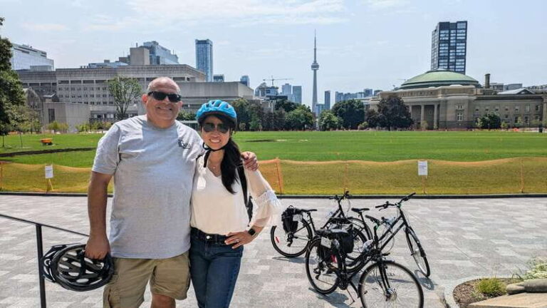 E-bike through Toronto's Dynamic Neighbourhoods - What’s Included and What to Consider