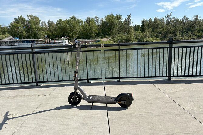 Edmonton City Highlights 2 Hour E-Scooter Tour - Experience Quality and Practical Details