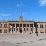 El mejor City tour de Monterrey + Guía + traslados + tickets - Fountain of Life and Surrounding Landmarks