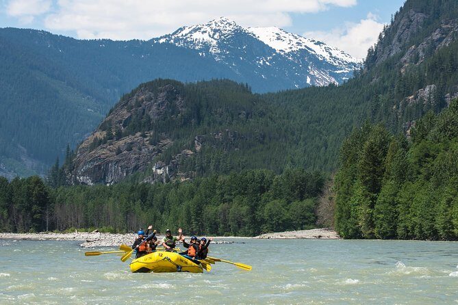 Elaho Whitewater Experience - Scenic Highlights and Wildlife