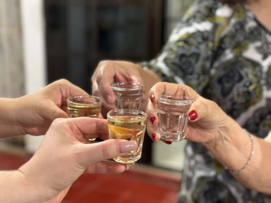 Empanadas, Salsas & Spirits: Hands-On Mexican Cooking Night - Who Would Enjoy This?