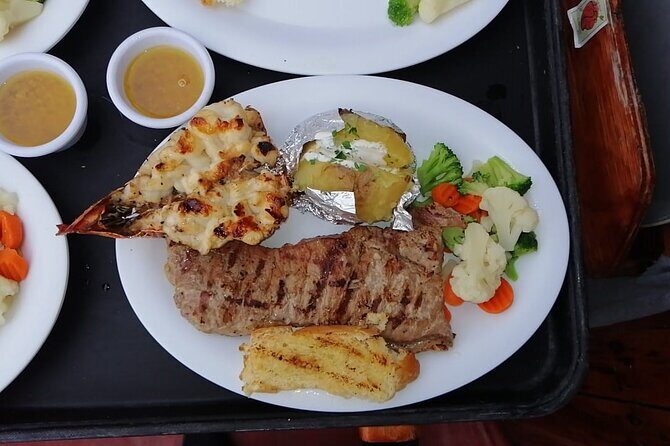 Enjoy The Spanish Galeon with a Romantic Night Dinner in Cancun - What You Can Expect on the Cruise