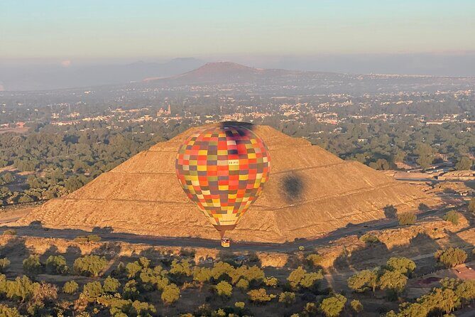 Eternal Experience Balloon flight over the Teotihuacan Pyramids - Analyzing the Cost and Value