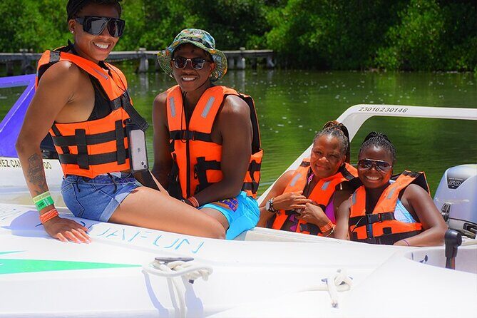 Exciting Speedboat & Snorkeling Tour in Cancun Lagoon! - What Makes This Tour Stand Out?