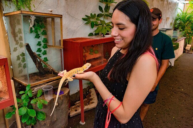 EXCLUSIVE Floating Adventure of Xochimilco - small groups - Authenticity and Cultural Connection