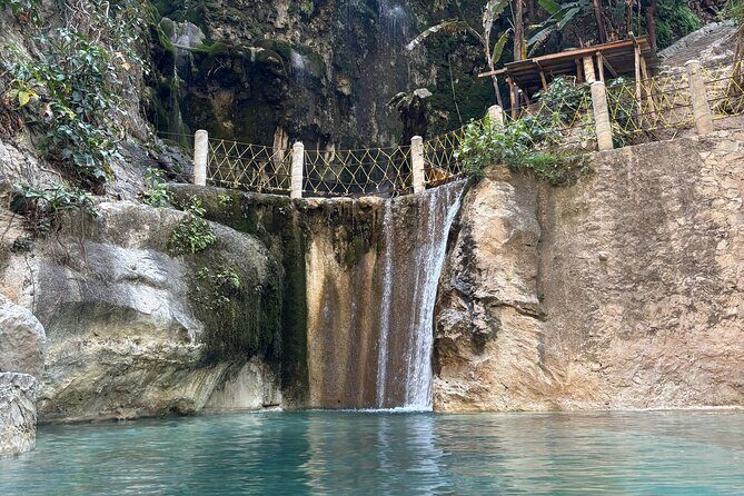 Exclusive Full-Day Tolantongo & La Gloria Hot Springs Adventure - What Makes This Tour Stand Out?