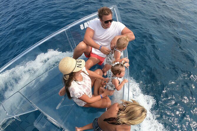 Excursion to Reefs in a transparent boat from Cancun - Who Should Consider This Tour?