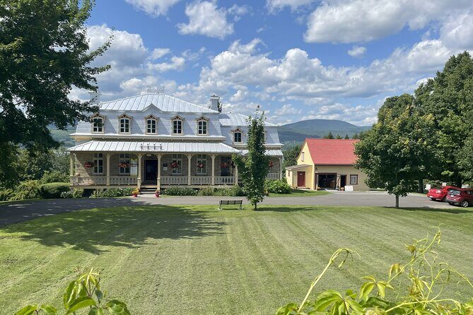 Experience île d'Orléans and the falls with a local guide - What’s Included and What’s Not