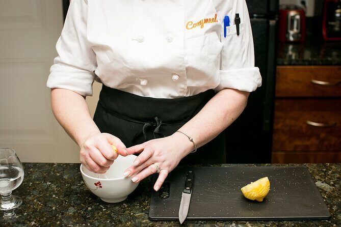 Explore 7 Artisanal Mezcals + Handcrafted Moles in Mexico City - The Experience in Detail