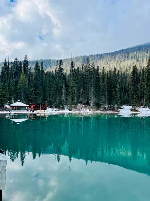 Explore 9 Spots: Private Customizable Banff Icefield Tour - What Makes This Tour Stand Out