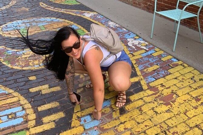 Explore Des Moines with a Unique Scavenger Hunt by Operation City Quest - What Makes This Tour Unique?