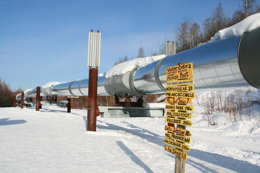 Fairbanks: Winter City Tour - Engineering Marvel: The Trans-Alaska Pipeline