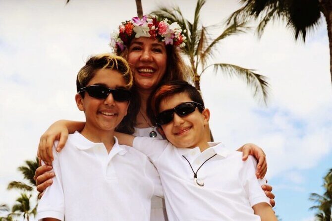 Family Portraits and Drone Photography in Maui - What to Expect