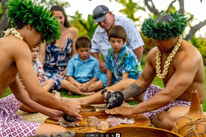 Feast and Fire Luau Outrigger Kona Resort and Spa - What Travelers Say