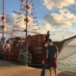 Feel the love on a romantic dinner at Cancun sea, with live music and open bar. - FAQ