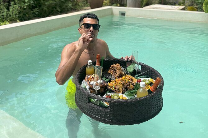 Floating Brunch Experience in Tulum - The Setting and Atmosphere
