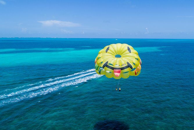 Fly Above Cancun Bay: Parasailing Experience - A Detailed Look at the Cancun Parasailing Tour