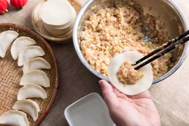 Fort Launderdale: Dumpling Making Class With Local Chef - The Venue and Logistics