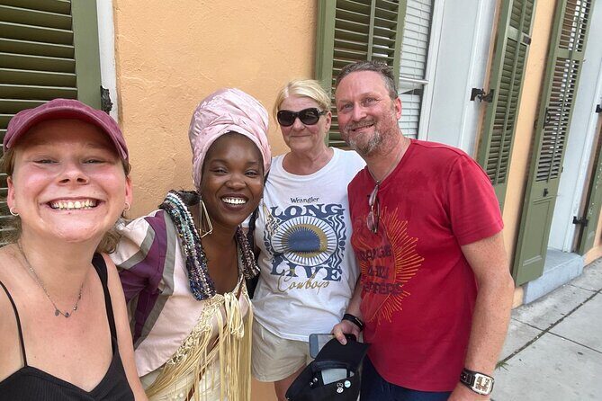 French Quarter Tour with Local Guide and Creole Stories - Practical Tips for Participants