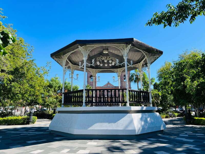 From Cabo/San José del Cabo: La Paz, Balandra & Todos Santos - Authentic Experiences and Highlights