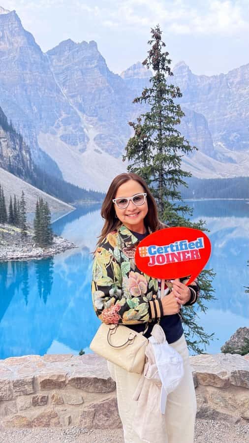 From Calgary: BANFF Tour w/FREE Edited Photos - The Pickup and Journey: Set the Tone for the Day