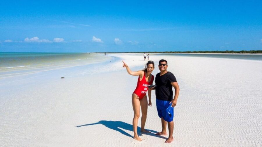 From Cancun or Puerto Morelos: Holbox Boat Tour with Lunch - Discovering the Allure of the Holbox Boat Tour
