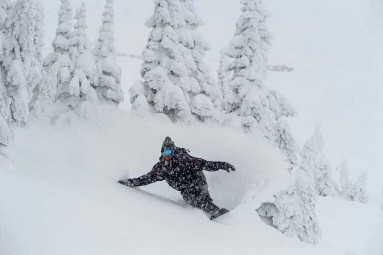 From Jackson: Grand Targhee Resort Round-Trip Ski Bus - The Itinerary and What to Expect