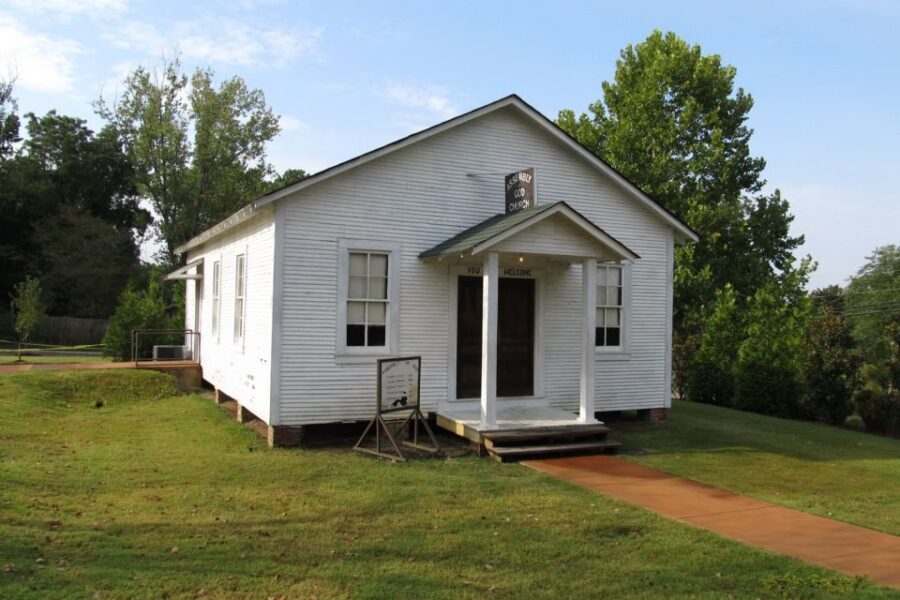 From Memphis: Official Elvis Birthplace Tour of Tupelo - Visiting Elvis’s Birthplace