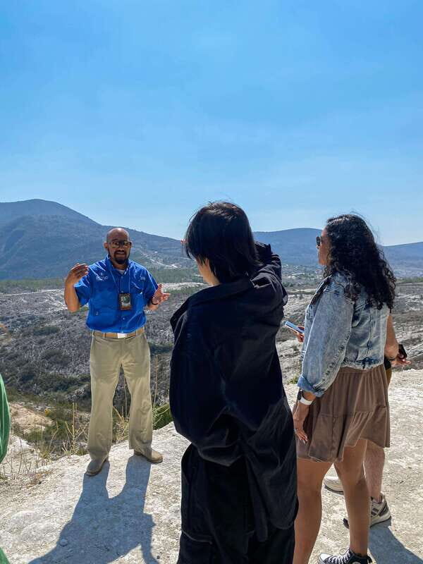 From Mexico City: Tolantongo Hot Springs Day Trip with Guide - Arrival at Tolantongo: First Impressions