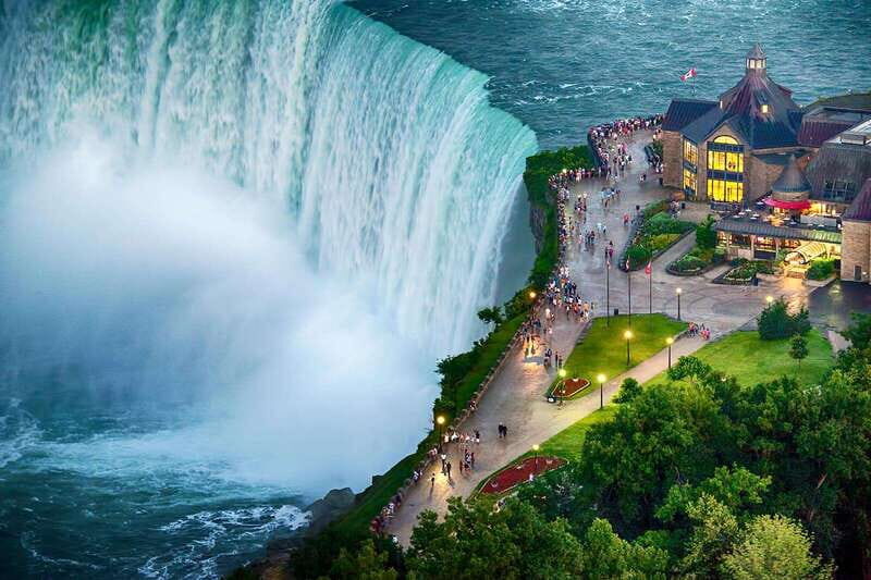 From Niagara Falls Canada Tour Boat, Lunch, Journey, Skylon - Who Will Love This Tour?