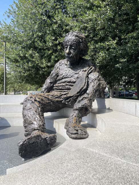 From NYC: Washington DC 1 Day Tour and Free Time for Museums - Major Landmarks and Iconic Sights