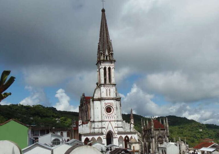 From Puebla: Cuetzalan & Yohualichan private all included - Why this tour offers good value