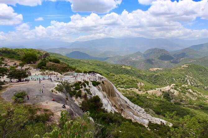 From Puerto Escondido Getaway to Oaxaca in 1 day - Who should consider this tour?