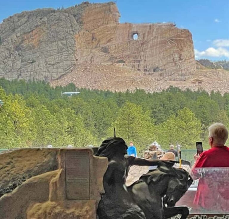 From Rapid City: Mt. Rushmore and Crazy Horse Tour - Who Will Love This Tour?