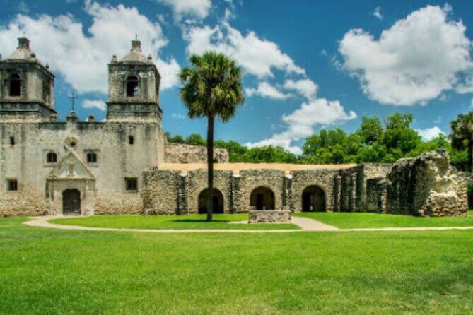 From the Alamo to the MissionsHistory Lives Here VIP TOUR - Deep Dive into the Sites
