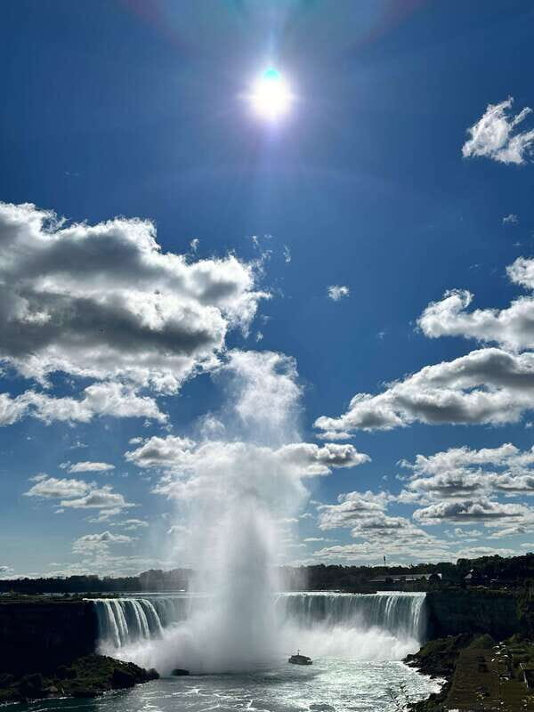 From Toronto: Niagara Falls Day Trip & Wine Tasting - Why This Tour Works Well