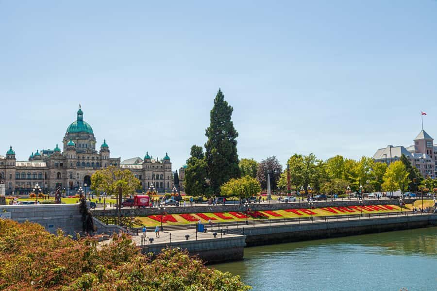 From Vancouver: Full-Day Victoria & Butchart Gardens Tour - What Travelers Say