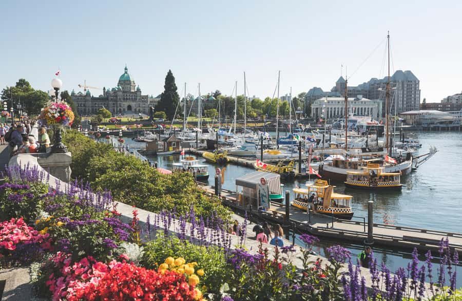 From Vancouver: Victoria Tour with Ferry & Butchart Gardens - What Makes This Tour Stand Out?