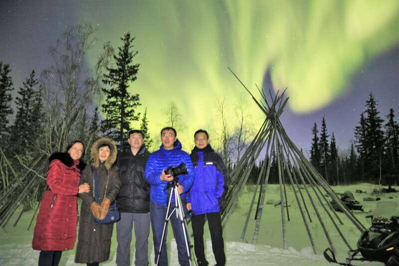 From Yellowknife: Northern Lights Bus Tour with Photos - Cost and Value