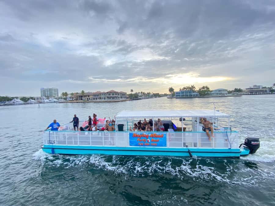 Ft. Lauderdale: Party Boat Tour to the Sandbar with Tunes - Why You Should Consider This Tour