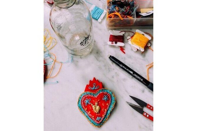 Get to know Mexico through its textiles and embroidery. - FAQ