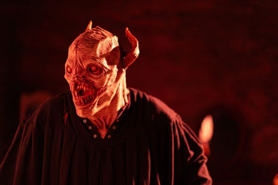 Ghost Tour Featuring The Savannah Paranormal Museum - Who Will Love This Tour?