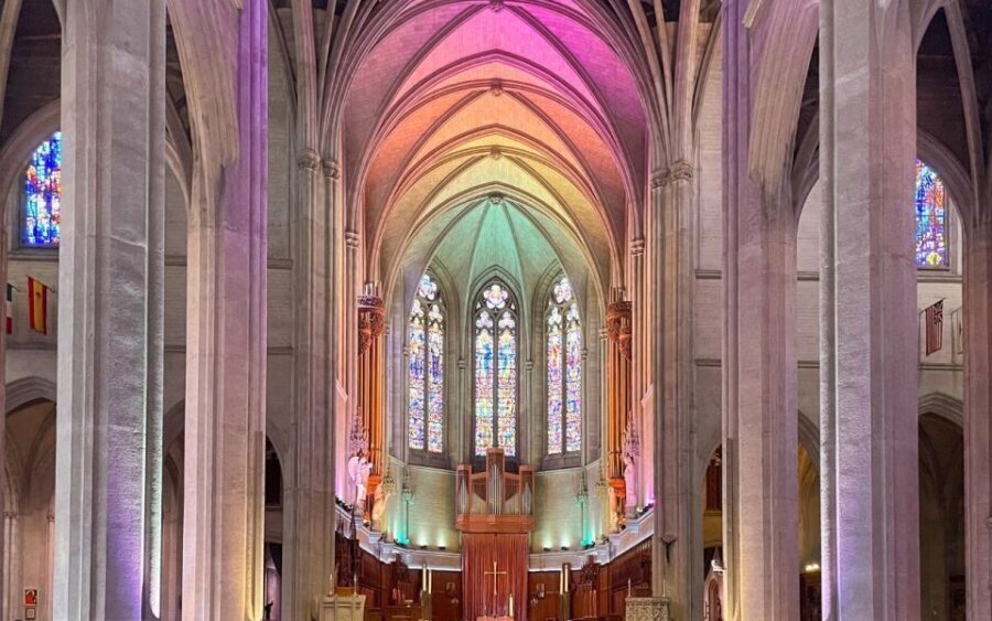 Grace Cathedral: Explore the Beauty (Entry + Self-Led Tour) - Architectural and Artistic Highlights