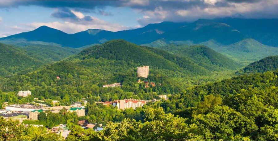 Great Smoky Mountains: Elkmont Historic District Tour - Authenticity and Real Experiences