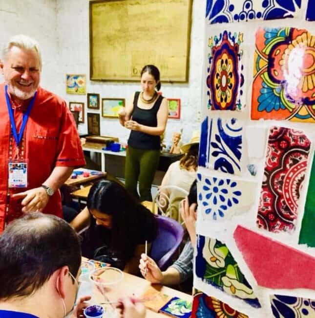 Guadalajara:Tlaquepaque Tramway Tour +Tile Painting & Drinks - The Tile Painting Workshop at Azulejos Talavera Cantú