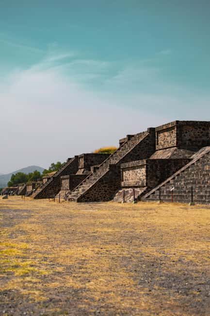 Guided tour of Mexico City: Teotihuacan, Guadalupe, and the Mexica city of Tlatelolco - The highlights in detail