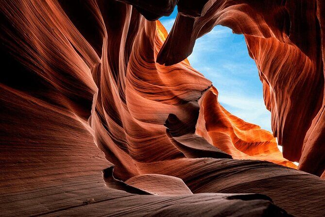 Half Day Lower Antelope Canyon + Horseshoe Bend Combo Tour from Page - Transportation and Group Size