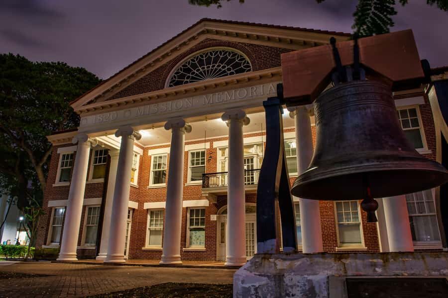 Hallowed Haunts of Honolulu Ghost Tour - The value for your dollar