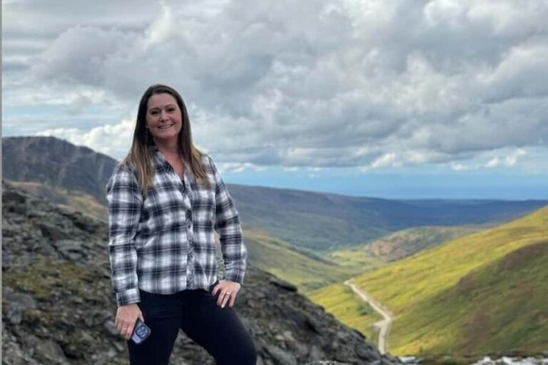 Hatcher Pass & Reindeer Adventure Tour Anchorage Pickup - What Makes This Tour Stand Out