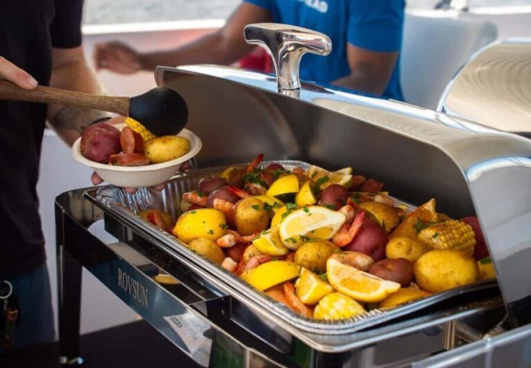 Hilton Head Island: Lowcountry Boil Dinner Cruise - The Experience in Detail